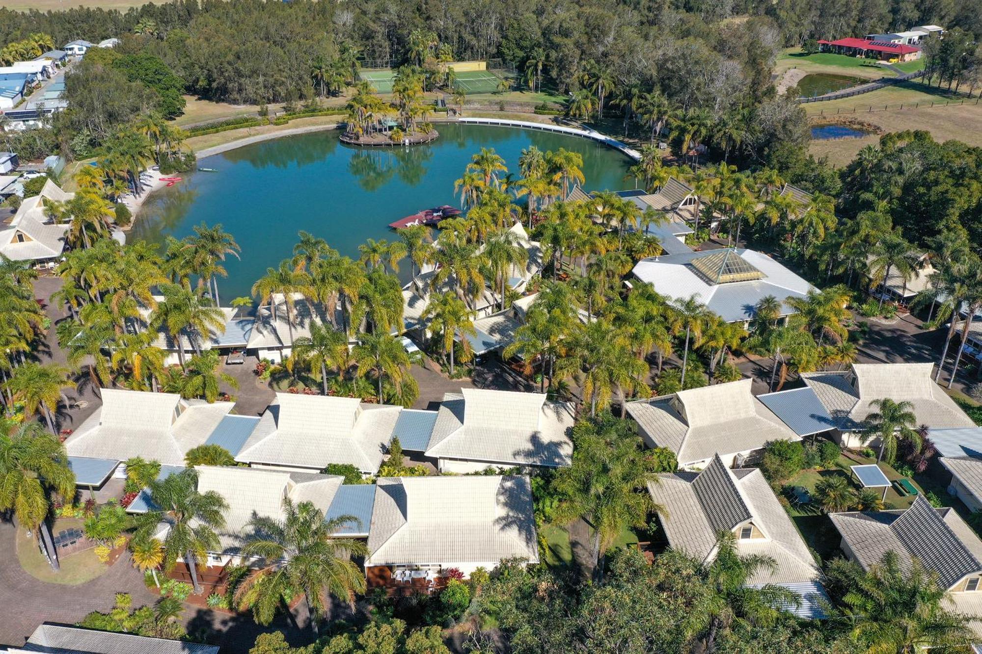 Ultiqa Village Resort Порт-Маккуори Экстерьер фото